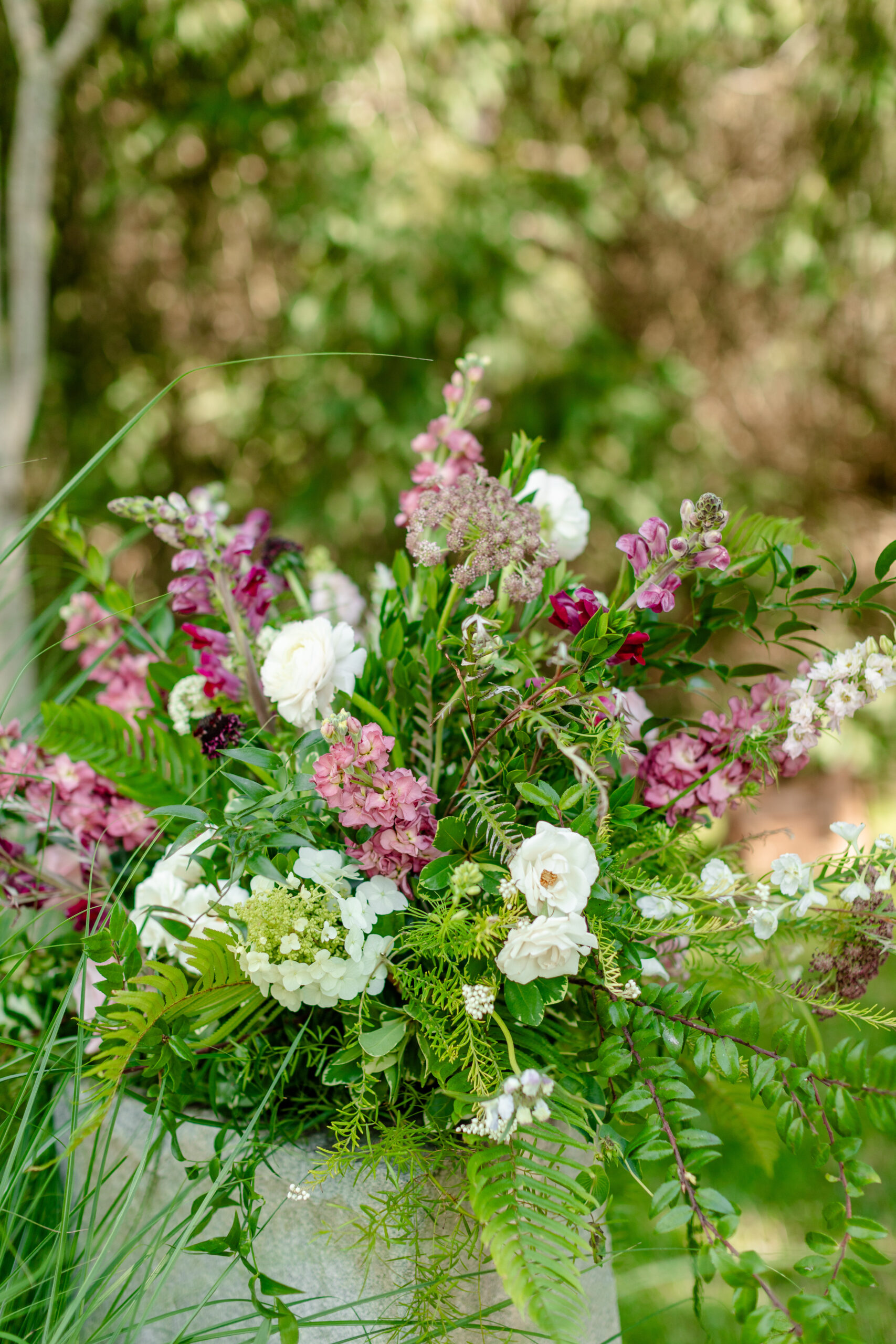 wedding details a boquet of flowers